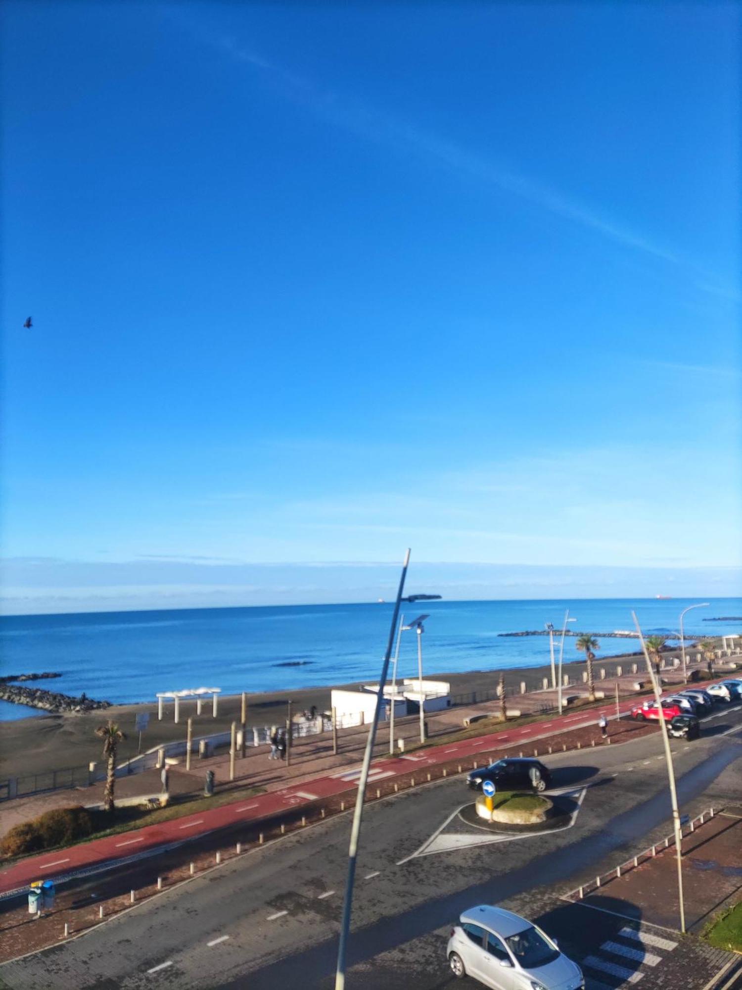 Apartment With Seaview Casa Davidoff Lido di Ostia Dış mekan fotoğraf